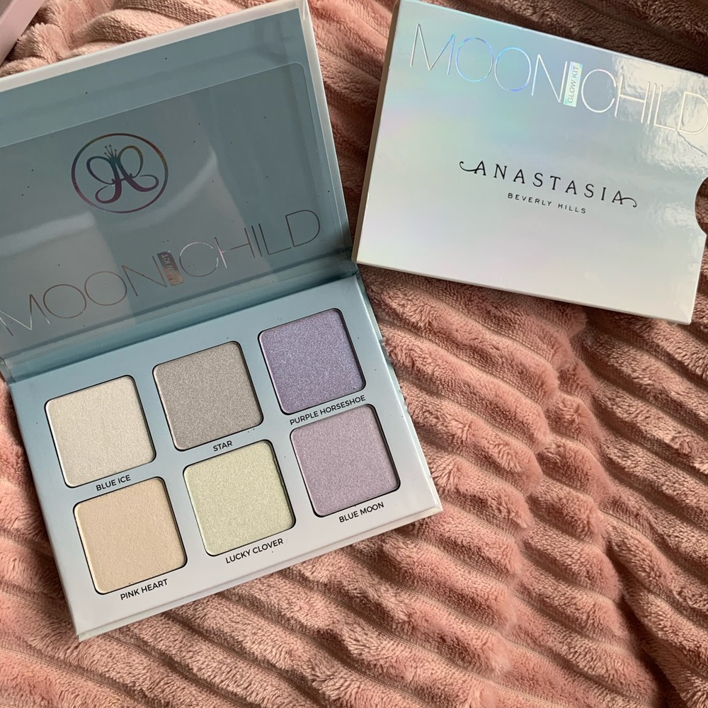 Anastasia Beverly Hills Moon Child Glow Kit